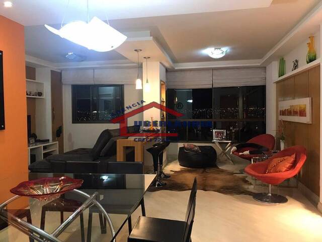 Apartamento para Venda em Uberlândia - 5
