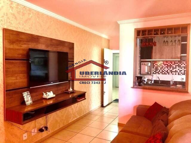 Apartamento para Venda em Uberlândia - 5