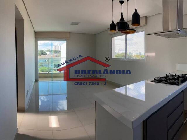 Apartamento para Venda em Uberlândia - 2
