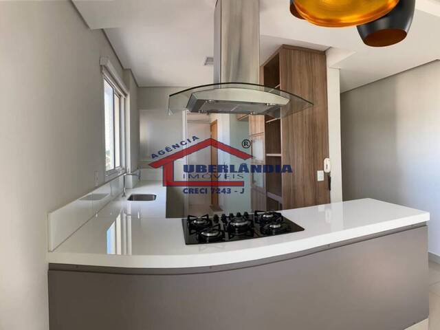 Apartamento para Venda em Uberlândia - 5