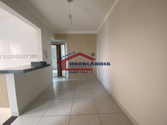 Apartamento para Venda em Uberlândia - 5