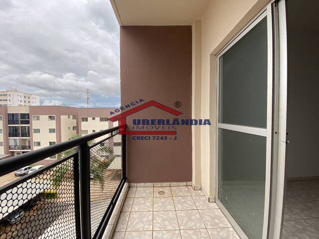 Apartamento para Venda em Uberlândia - 2