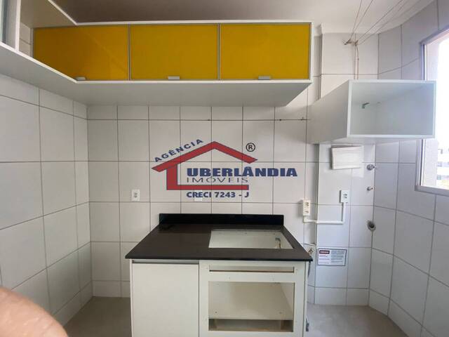 Apartamento para Venda em Uberlândia - 5